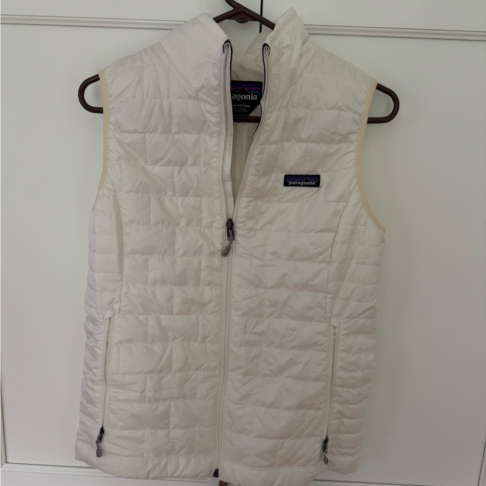 Patagonia White Nano Puff Vest